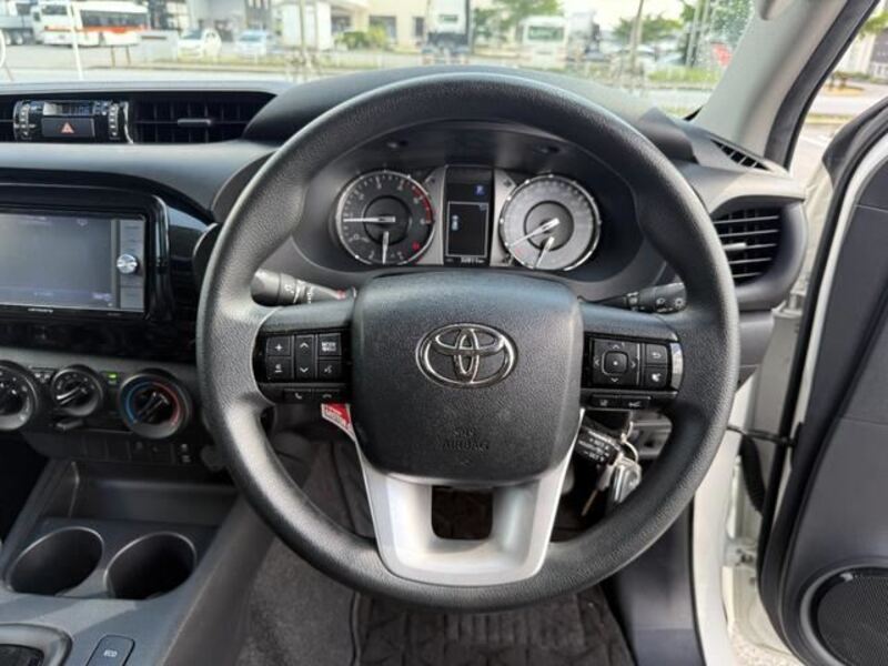 HILUX
