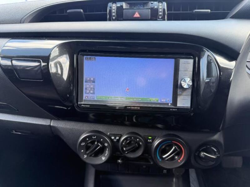 HILUX
