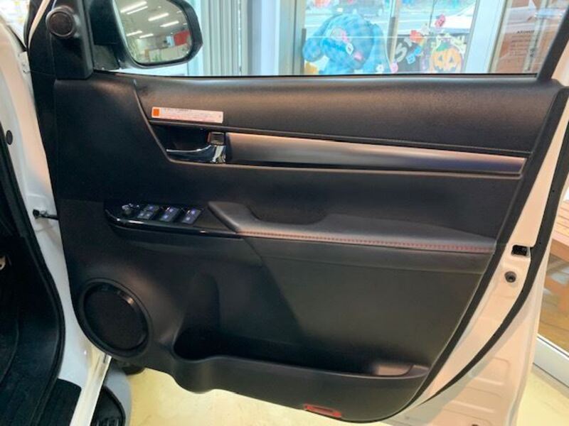 HILUX