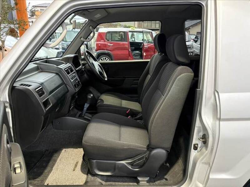 PAJERO MINI