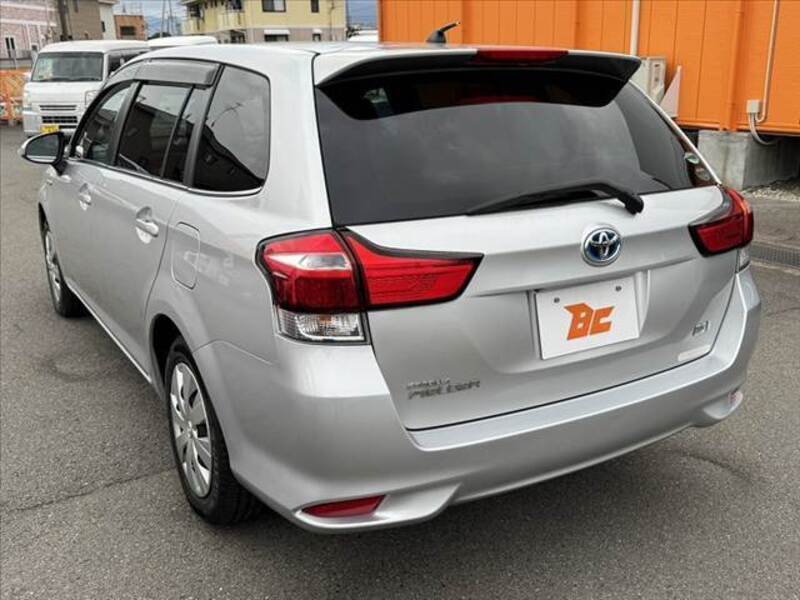 COROLLA FIELDER
