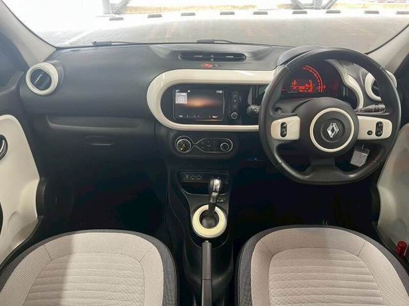 TWINGO