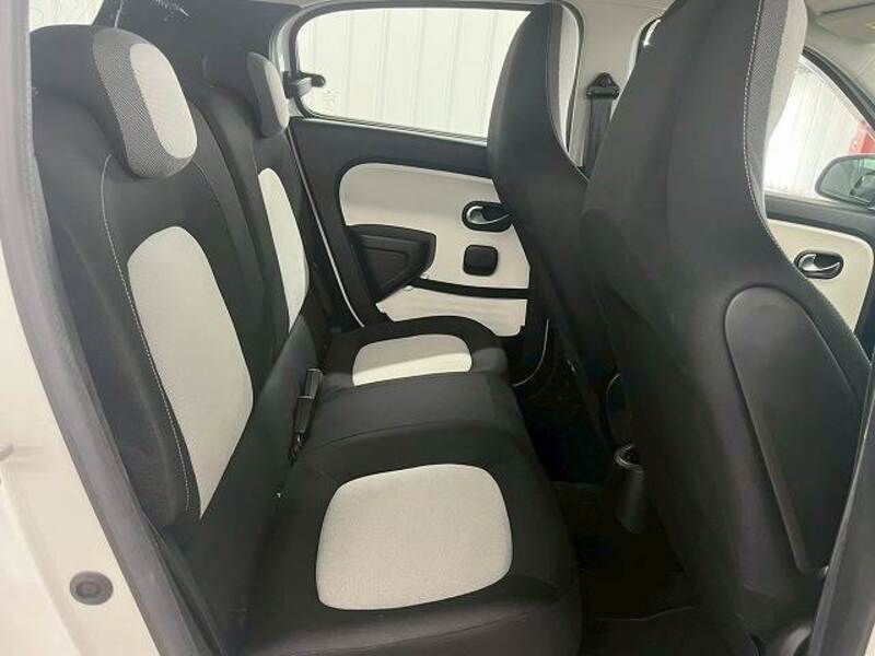 TWINGO