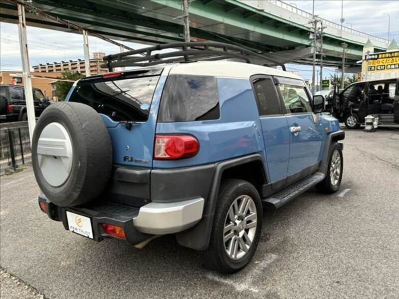 FJ CRUISER