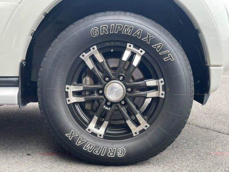 PAJERO