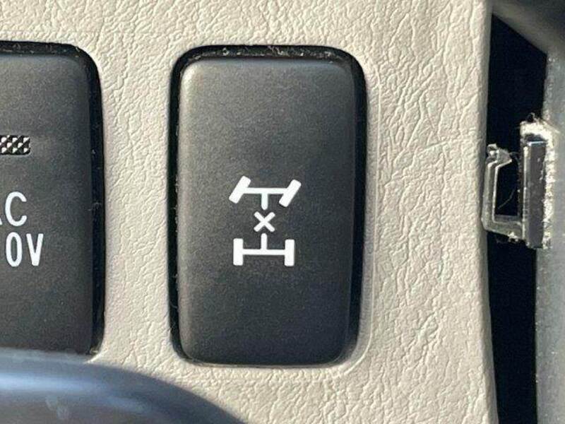 HILUX SURF