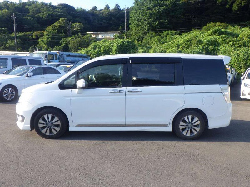 STEP WAGON