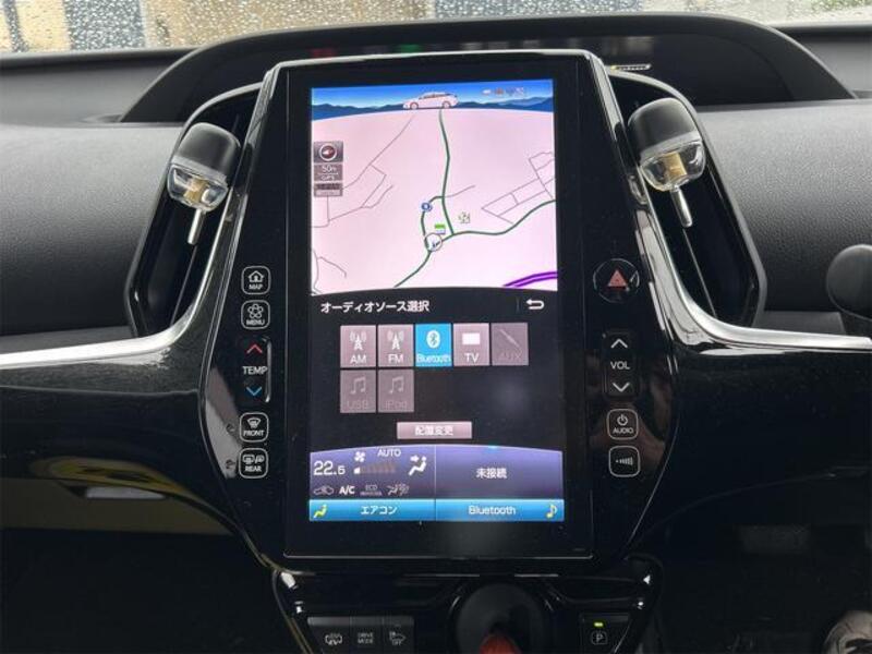 PRIUS PHV