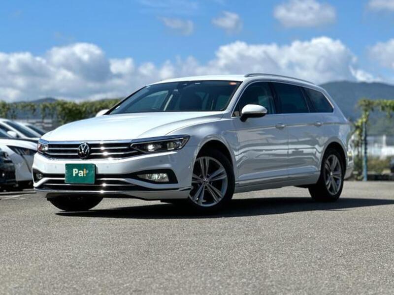 PASSAT VARIANT