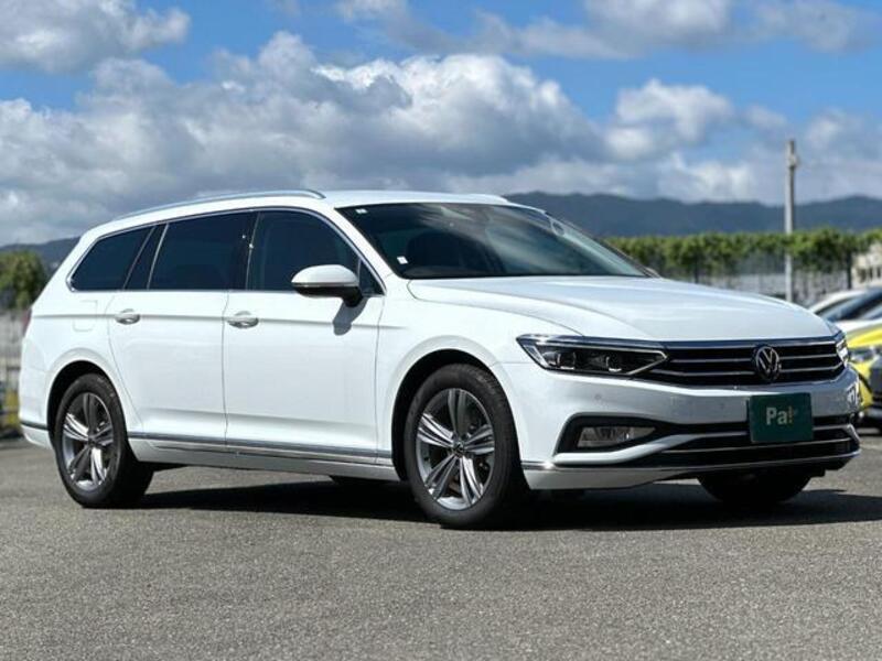 PASSAT VARIANT