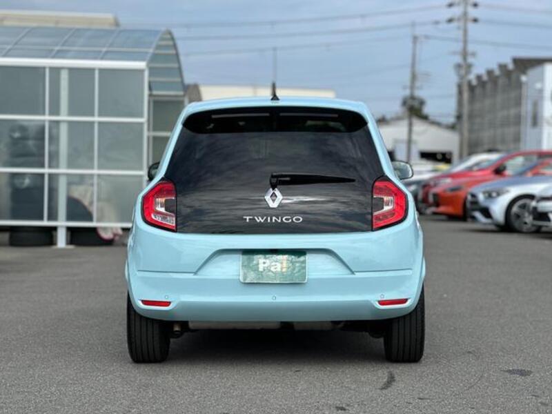 TWINGO