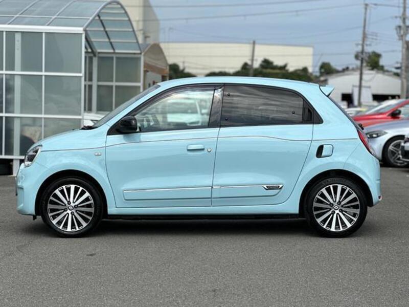 TWINGO