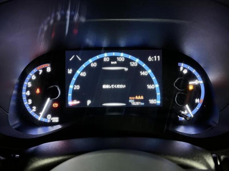 YARIS CROSS