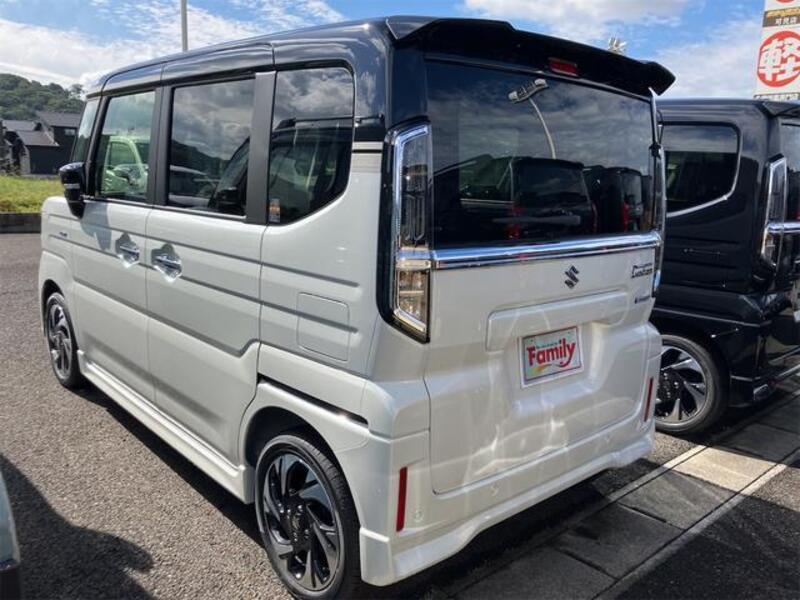 SPACIA CUSTOM