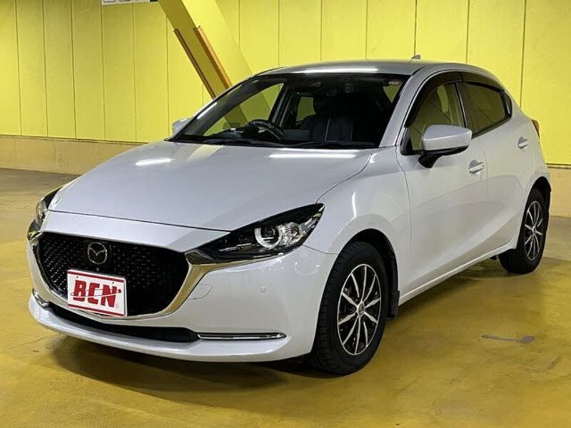 MAZDA2-0