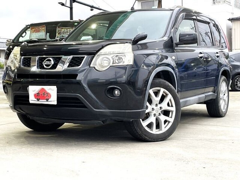 X-TRAIL-0
