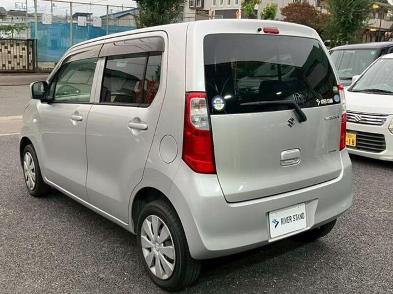 WAGON R