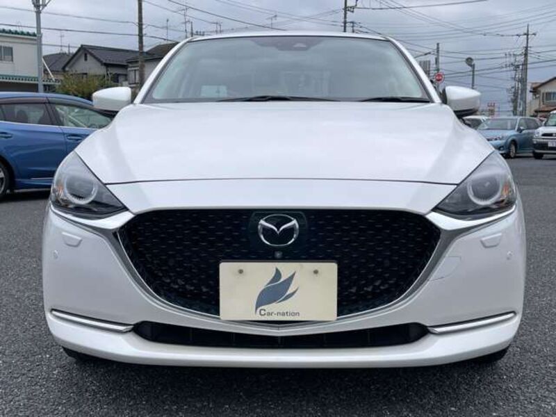 MAZDA2