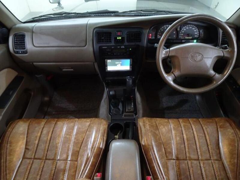 HILUX SURF