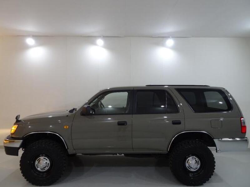 HILUX SURF