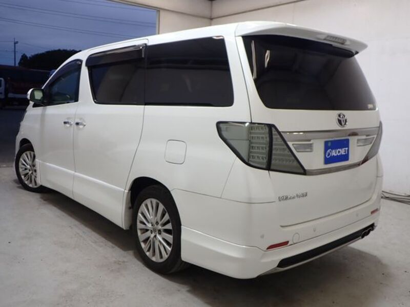 VELLFIRE