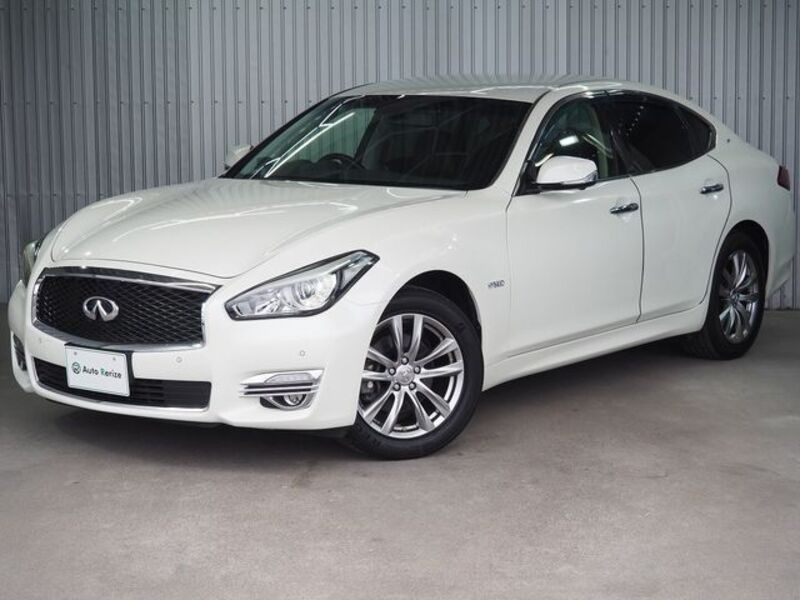 NISSAN FUGA HYBRID
