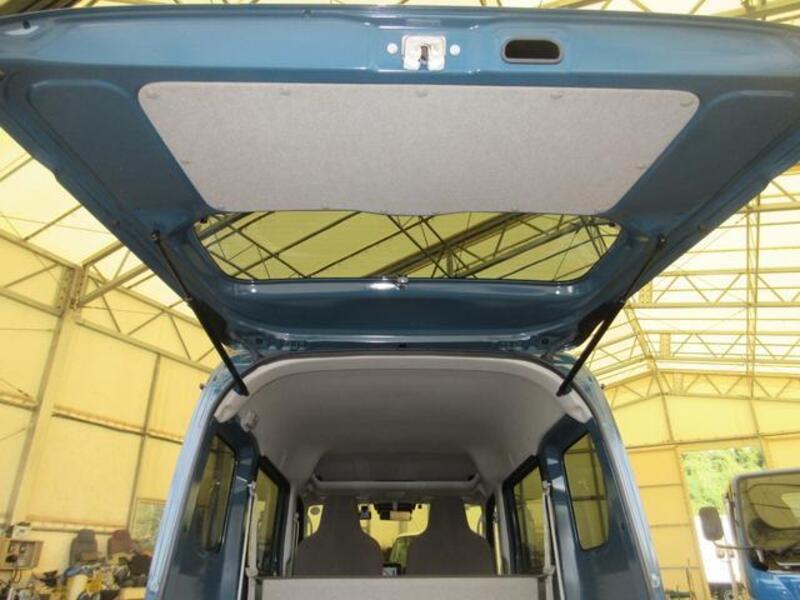 CLIPPER VAN
