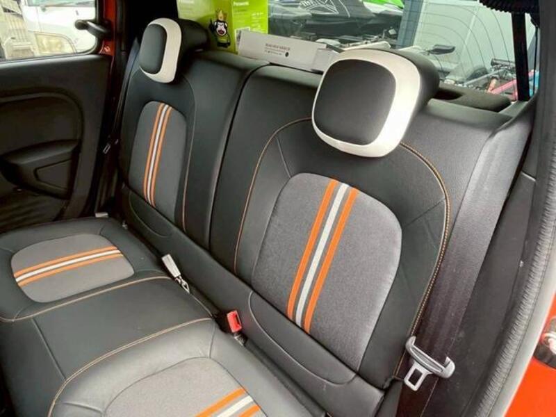 TWINGO