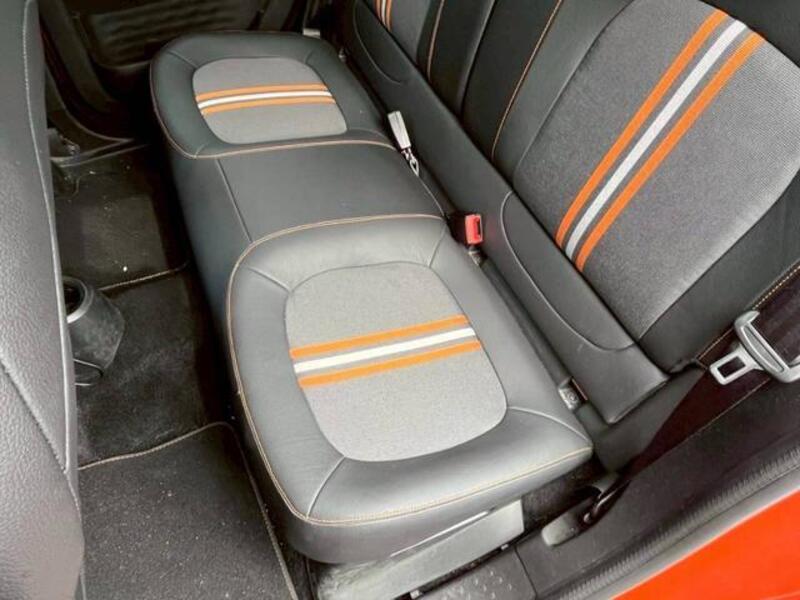 TWINGO