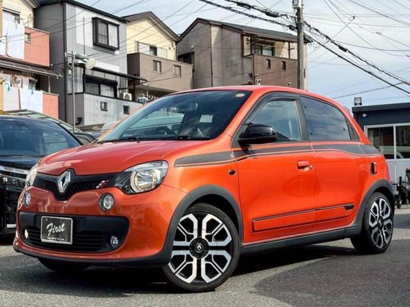 RENAULT TWINGO