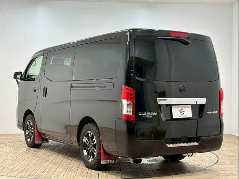 NV350 CARAVAN