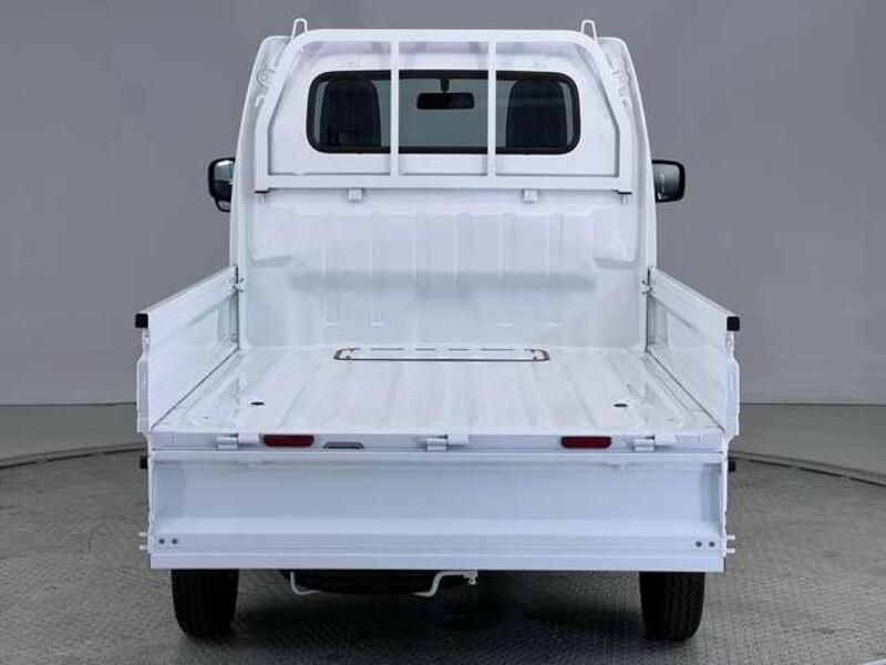 CLIPPER TRUCK