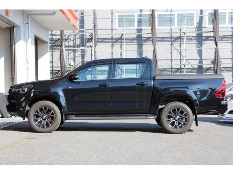 HILUX