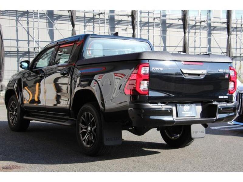 HILUX