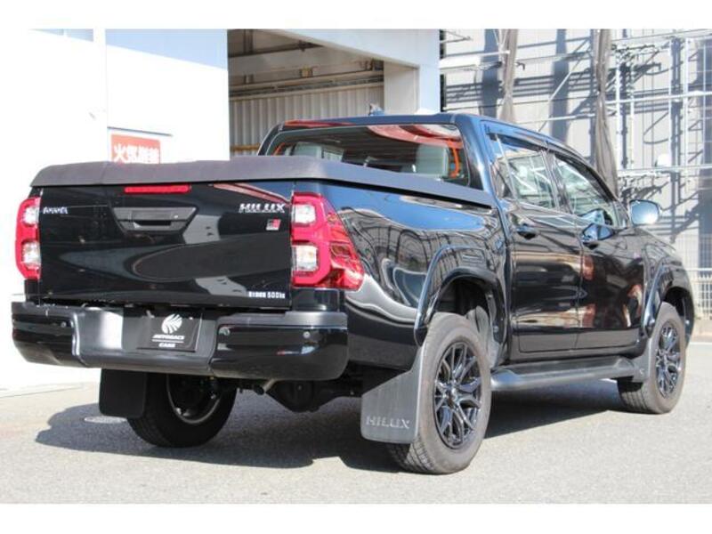 HILUX