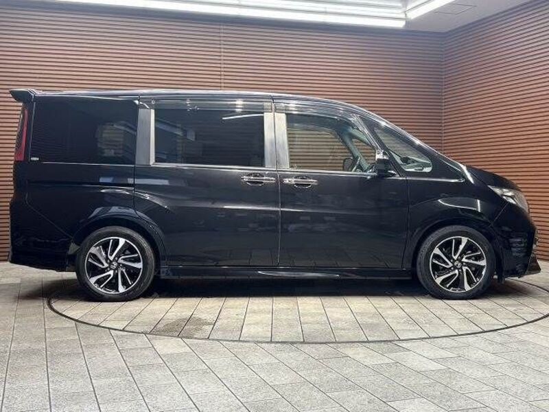 STEPWAGON SPADA