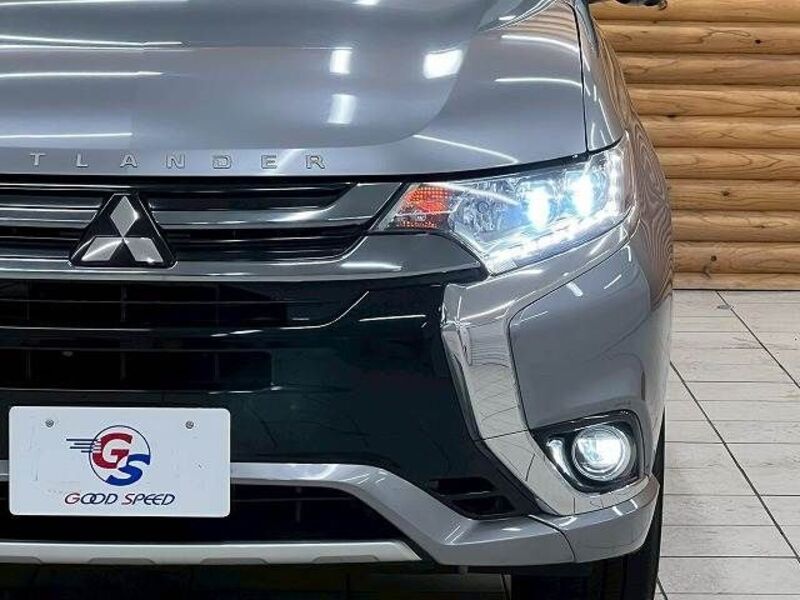 OUTLANDER PHEV