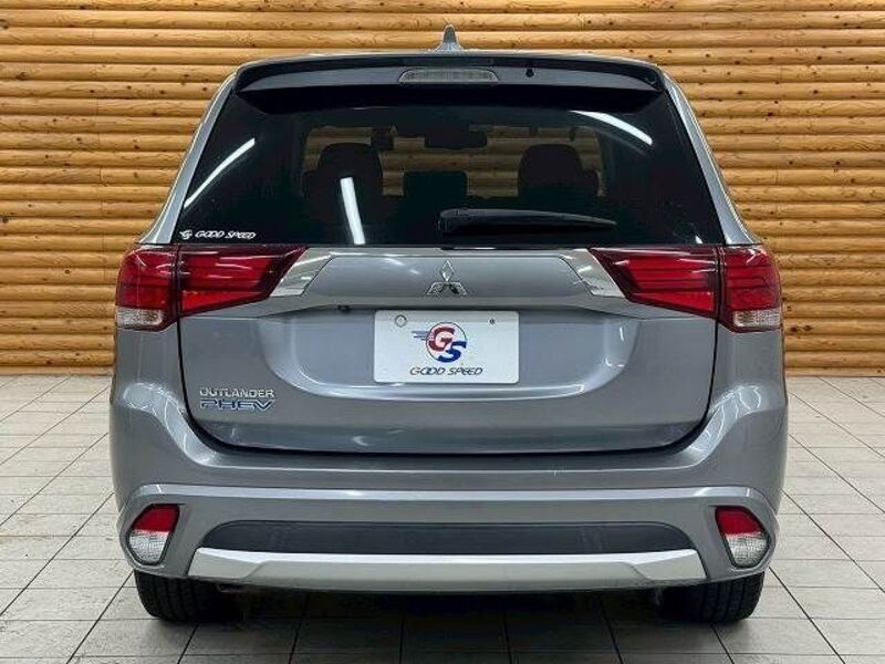 OUTLANDER PHEV