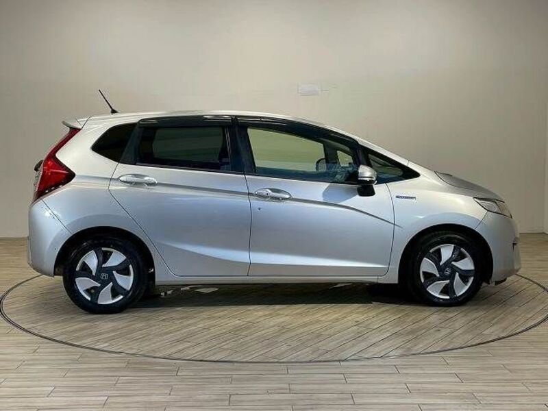 FIT HYBRID