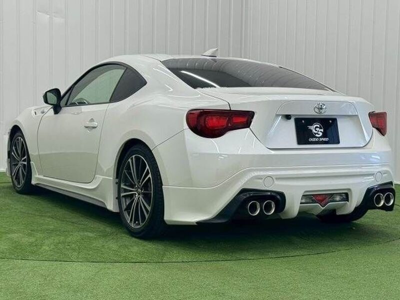 86