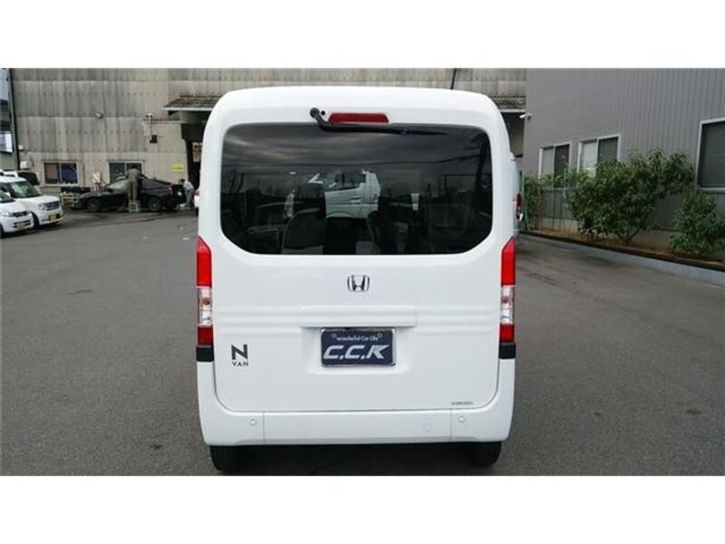 N-VAN