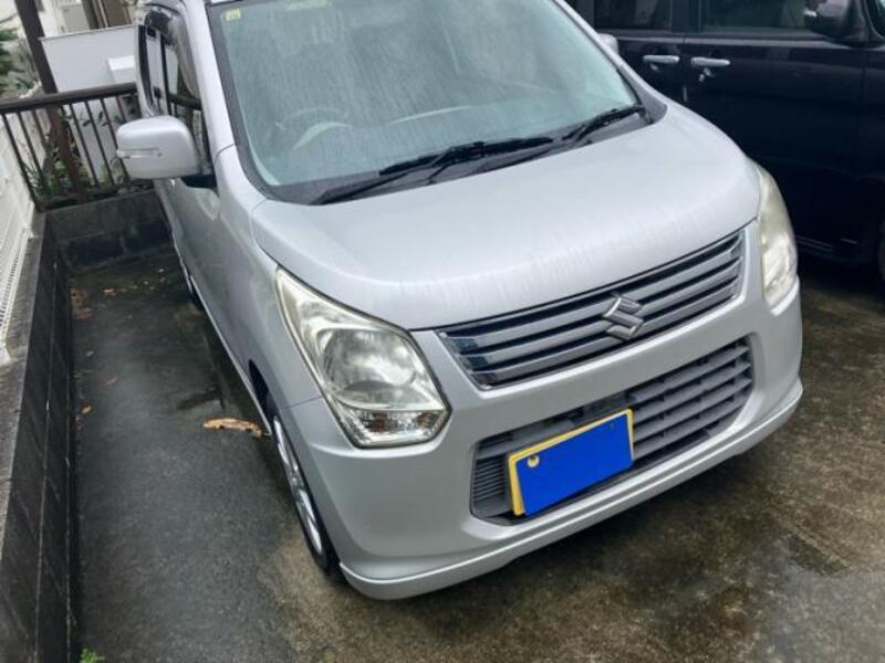 WAGON R