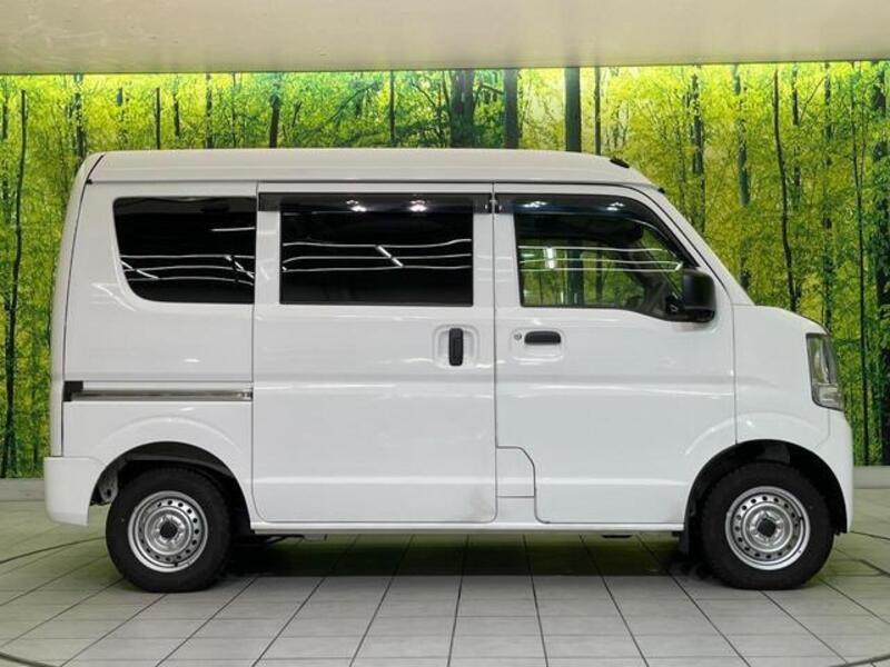 MINICAB VAN