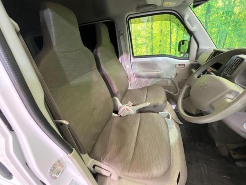 MINICAB VAN