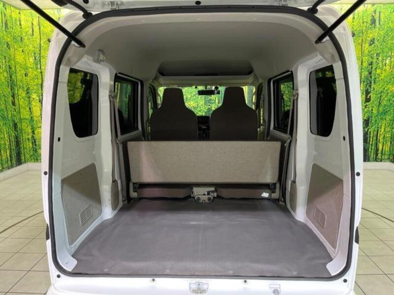 MINICAB VAN