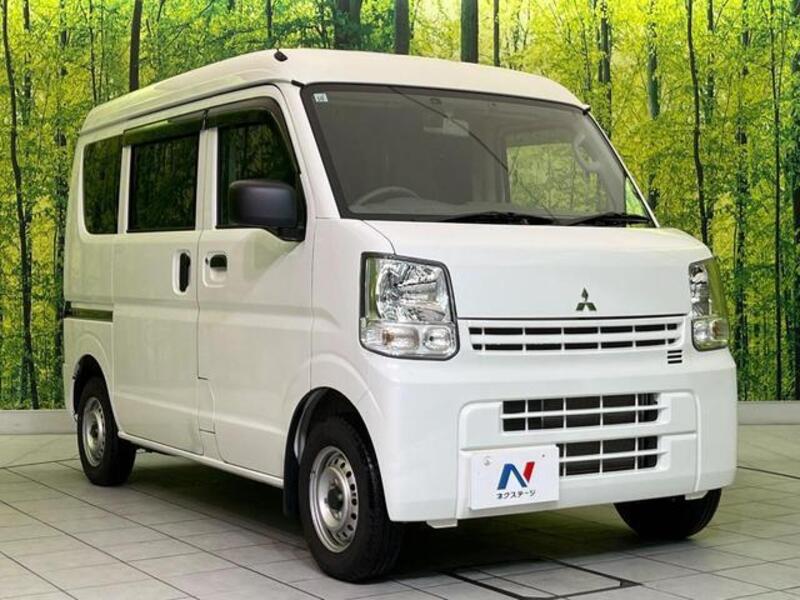 MINICAB VAN