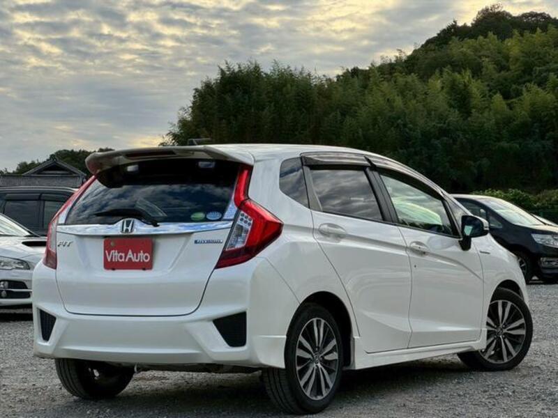 FIT HYBRID
