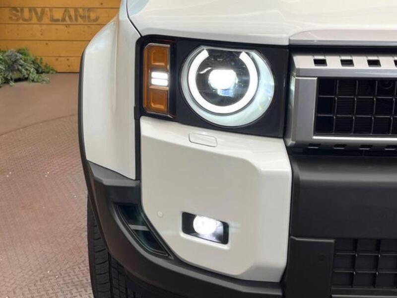 LAND CRUISER 250