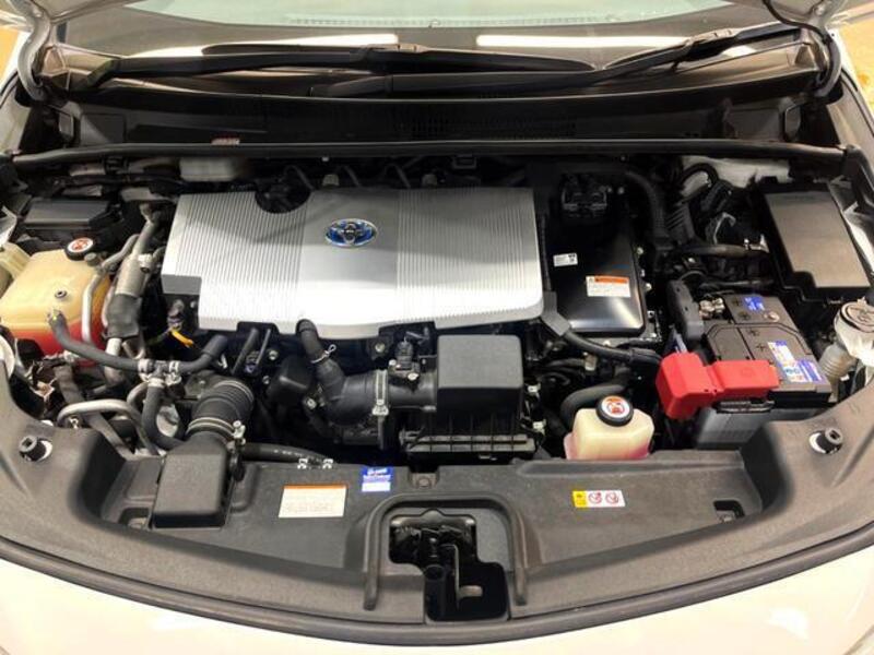 PRIUS PHV