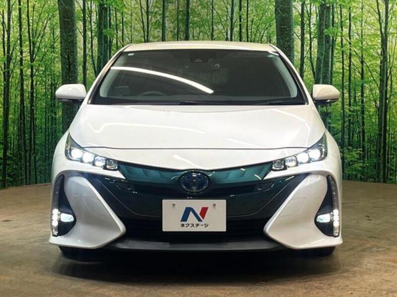 PRIUS PHV